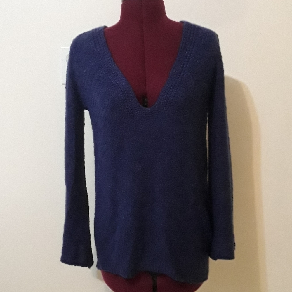 Democracy: Women's XS Blue Lace-up Back Bell Sleeve High-Low Pullover Sweater